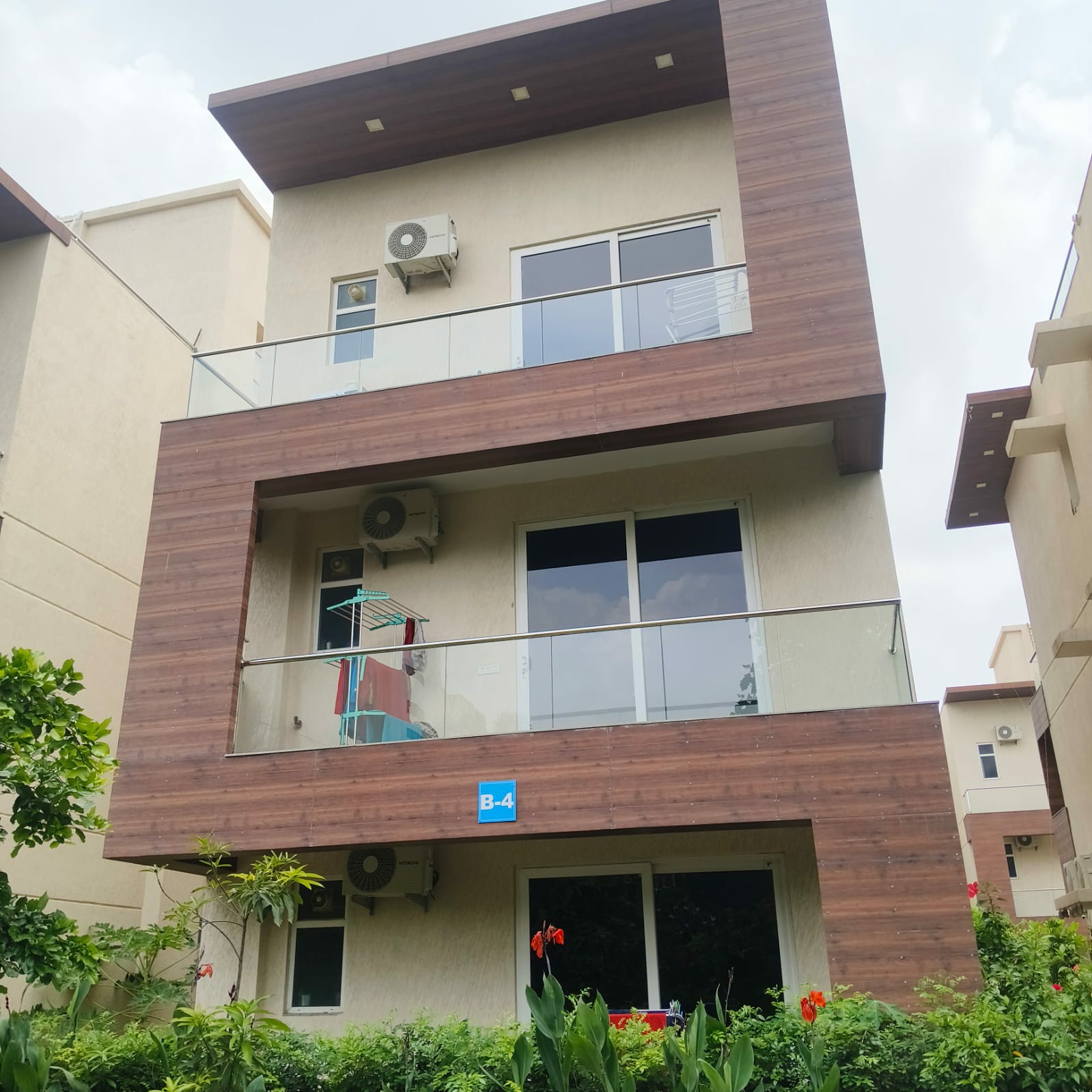 FOOTOVER BRIDGES DELHI